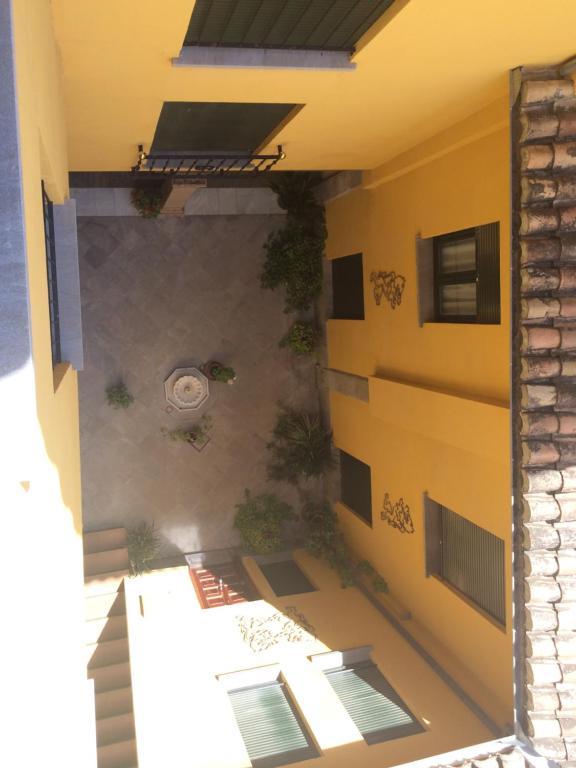 Apartamentos Puerta Real 格拉纳达 外观 照片