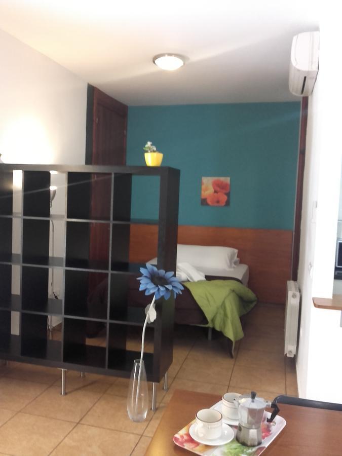 Apartamentos Puerta Real 格拉纳达 外观 照片